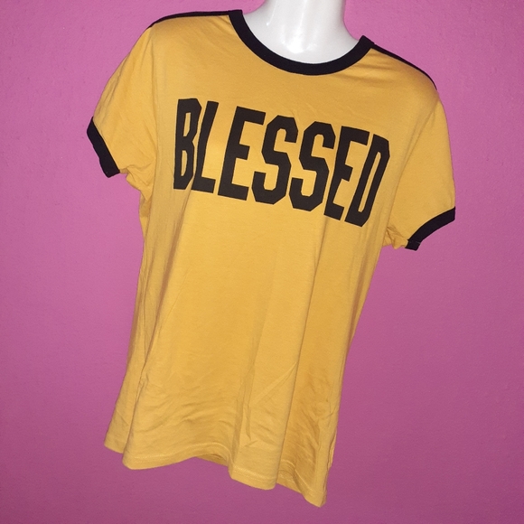 Blessed T-Shirt - Picture 1 of 3